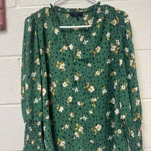 Eclair Green Floral Top